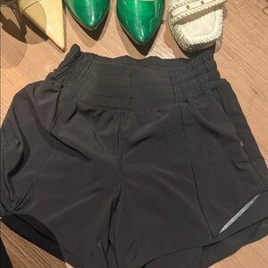Black Women's Lululemon Shorts US 2